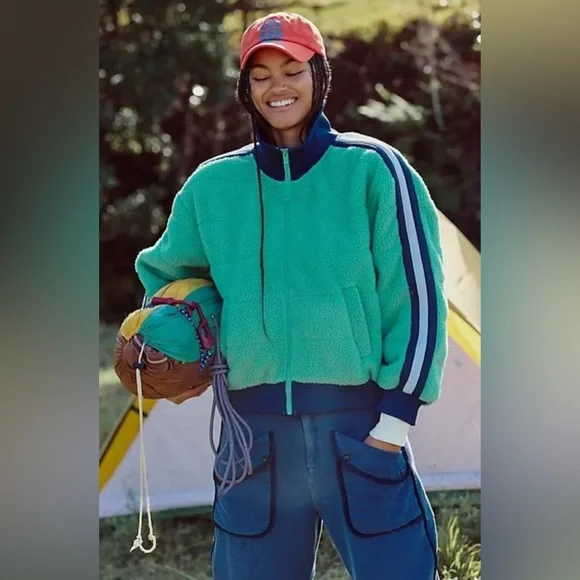 NWT FP Movement Fleecy Sherpa Scrunchy Pippa Jacket - Picture 5 of 6